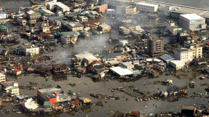 珍贵影像!2011年日本东北部发生9级大地震