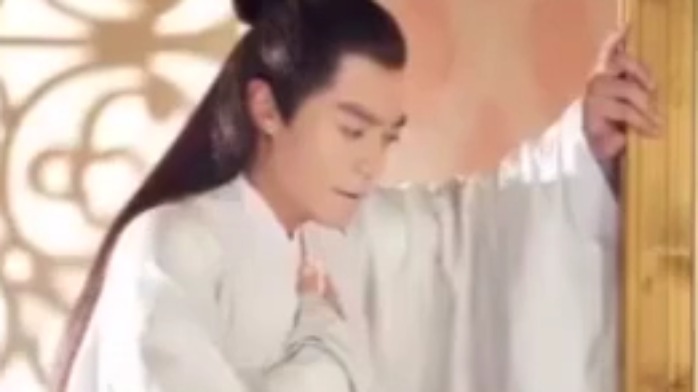 原来古代欧洲贵妇的发型是这样做的 简直不可思议！