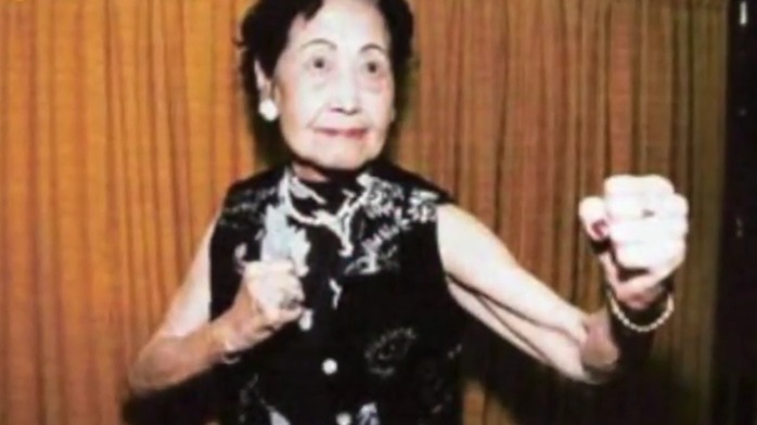 洪金宝出生于武术世家 祖母是中国影史上第一代女打星