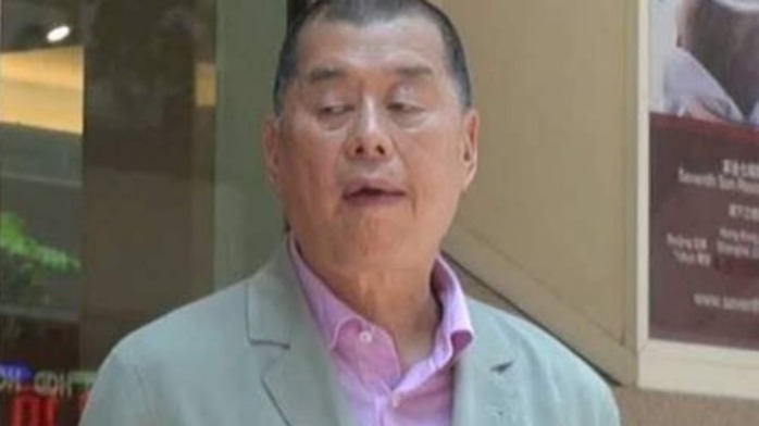 没跑成！乱港头目黎智英想离港再被拒绝 灰头土脸走出法院