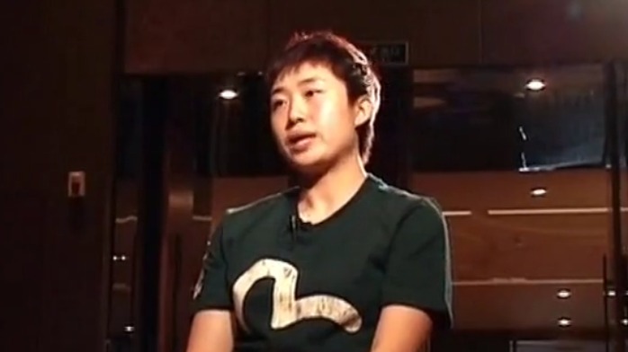 谈到小时候 冯天薇:那个时候我很不喜欢听她讲话_凤凰网视频_凤凰网