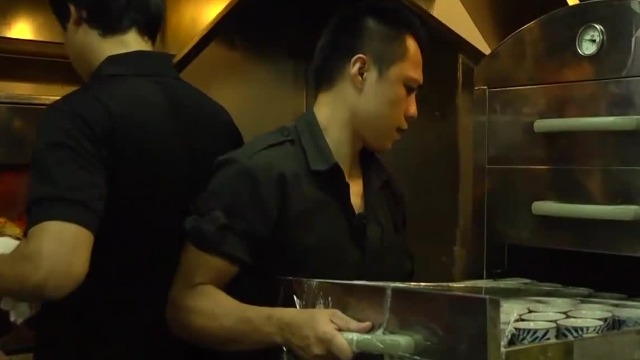 台湾小伙假释出狱两年后 在餐厅找到一份工作