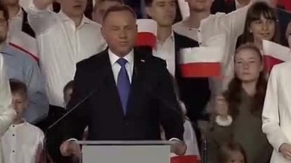 波兰大选第二轮投票，现任总统稍领先