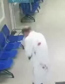 广东一医院男子持刀伤2人后跳楼自杀，现场画面曝光