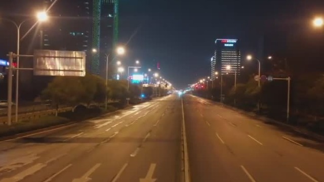 武汉vlog：7点钟的大街几乎看不到人和车