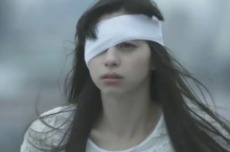 电影推荐悬疑女主 DD47FCD7C700455999C7677D52AF56E8_w230_h152.jpg