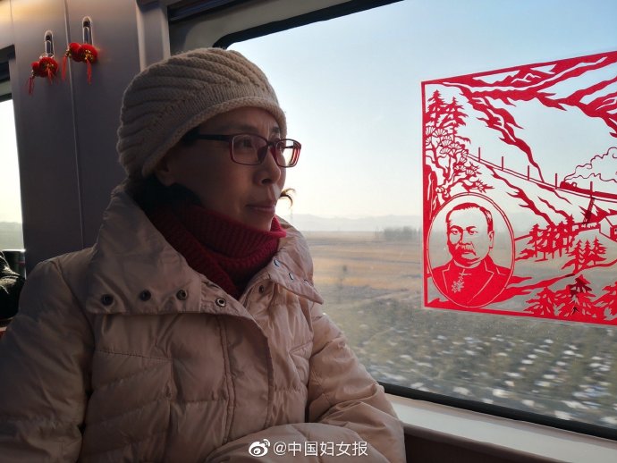 詹天佑修京张铁路110年后，其后人坐上了京张高铁首发车