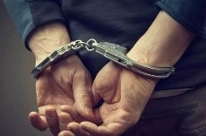 执行死刑！强奸幼女并强迫卖淫的罪犯何龙伏法