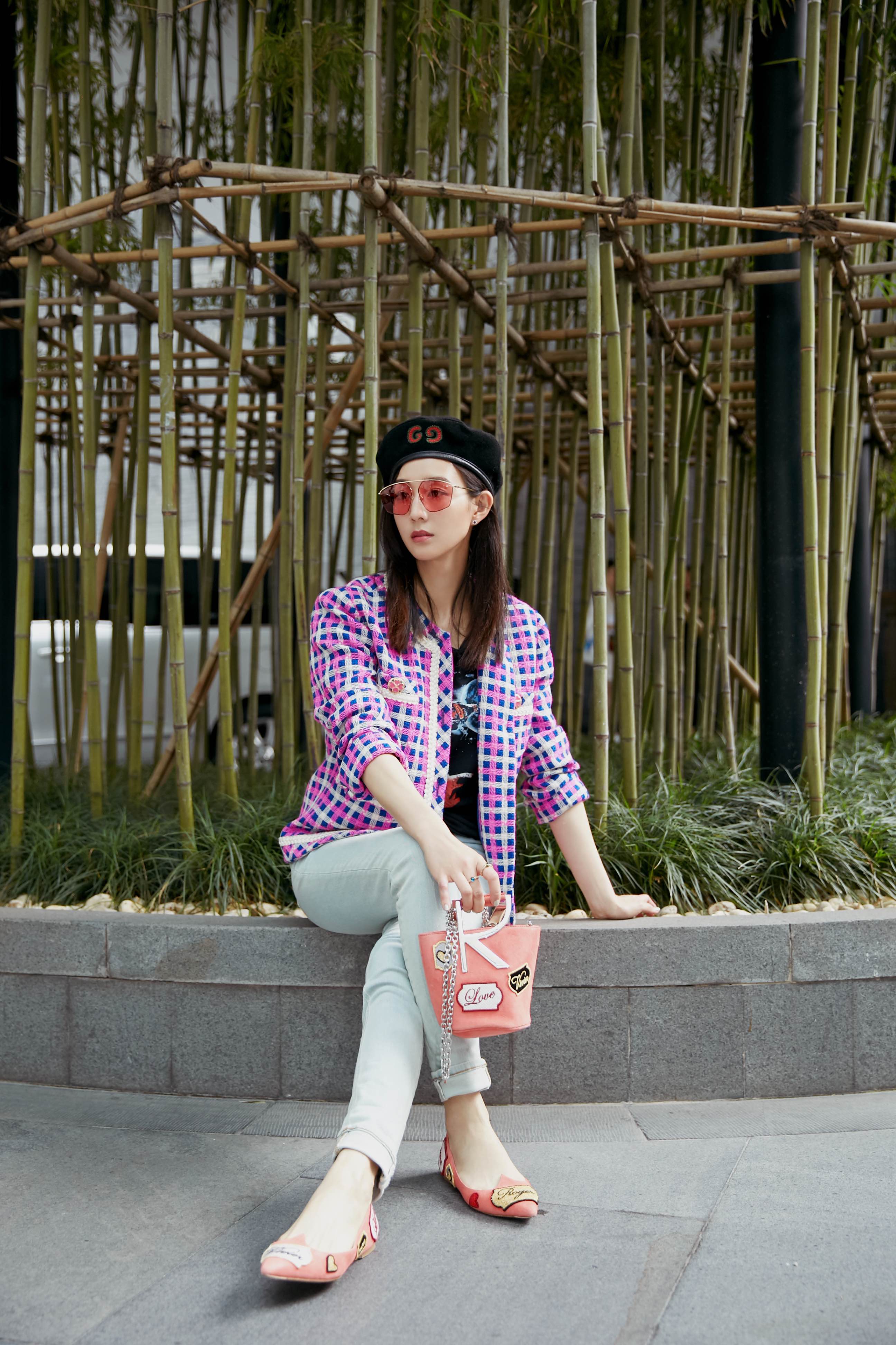 张钧甯曝光的最新街拍夏季眼镜单品穿搭可以学起来了