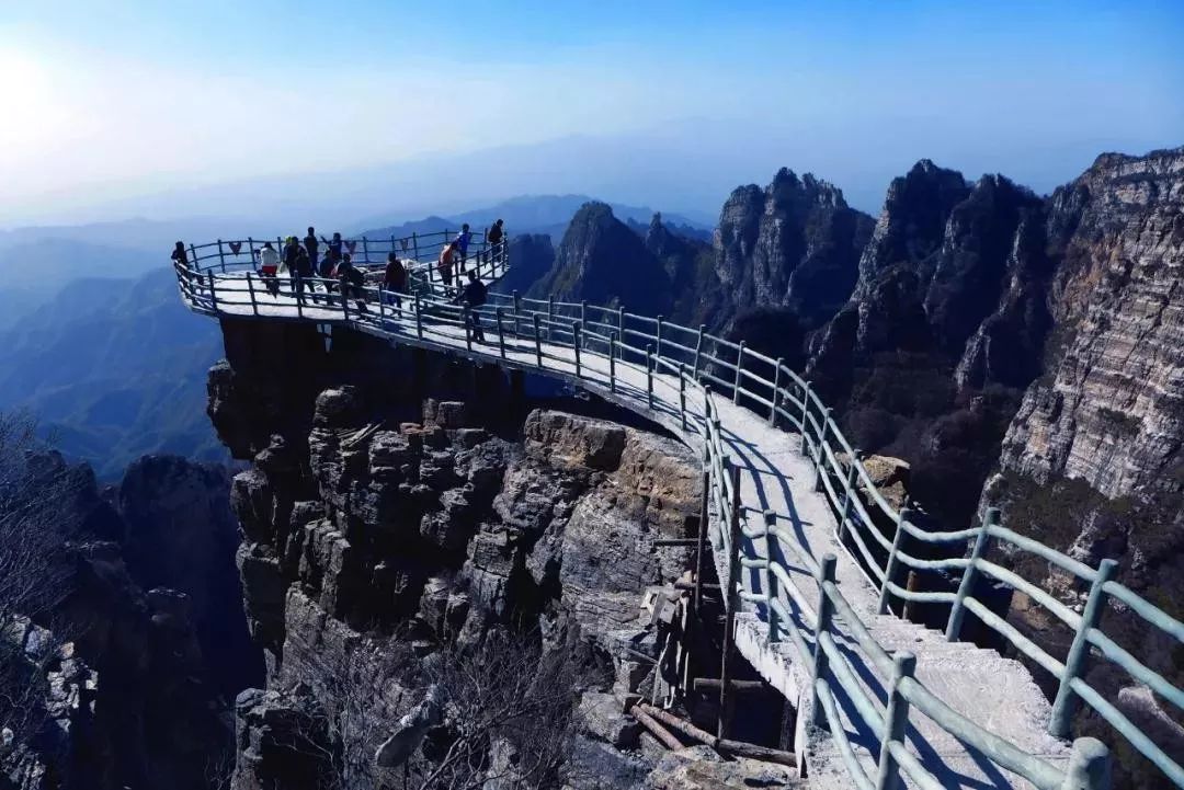 复盘中国5A景区:摘牌、门票依赖、客流天花板...风声鹤唳,何去何从?_凤凰网