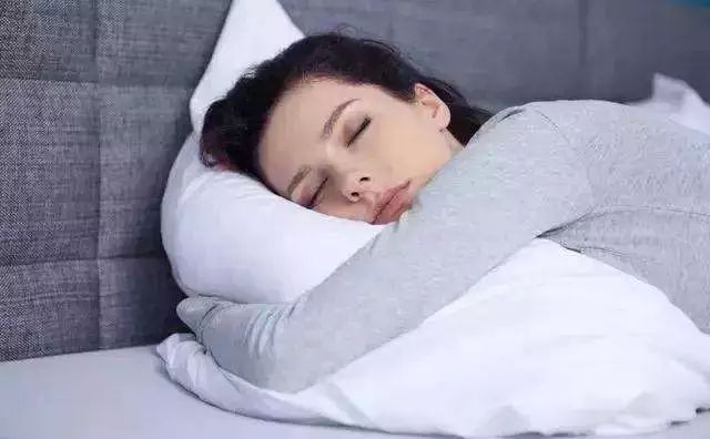 凤凰网梧桐汇商城|颈椎问题严重影响了咱们的健康，改进调度火烧眉毛