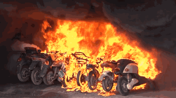 警钟长鸣一场大火烧了一年的销量