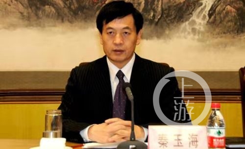 6名落马官员“摄影家”的“雅贿”史：高档相机满抽屉，还公费制作摄影集