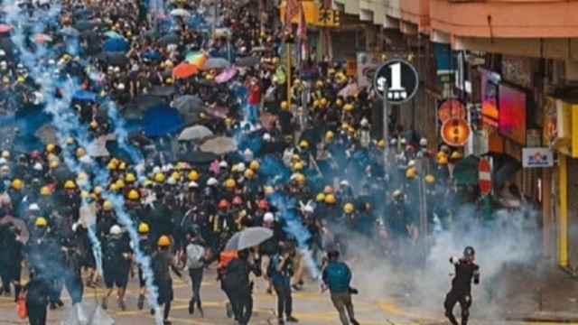 香港示威者被指背后有“台独”势力支撑 再曝新证据 