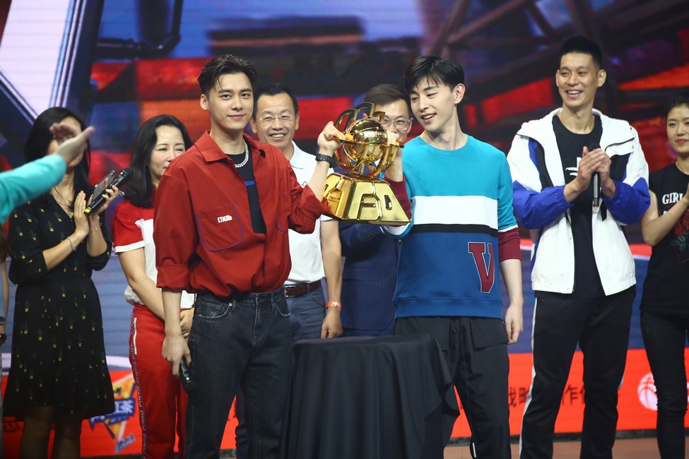 李易峰邓伦偷加身高buff 杜锋林书豪零分落败