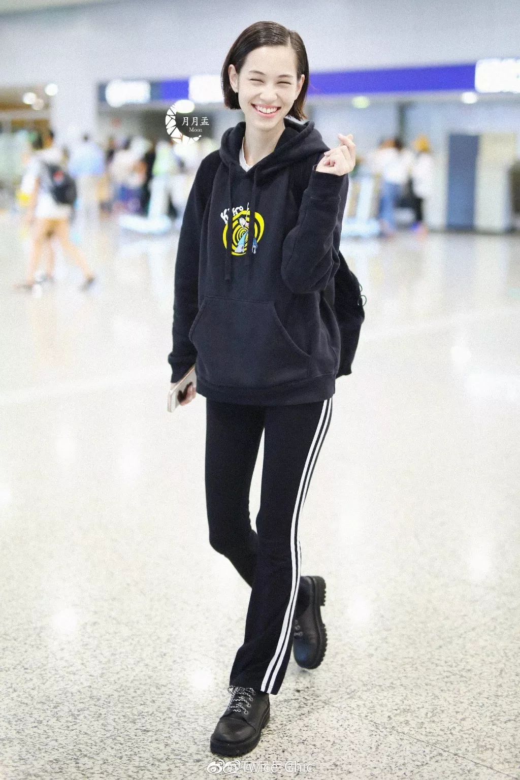 泫雅lisa的私服有多平价 衣橱里的单品都是百元级的 飞扬头条