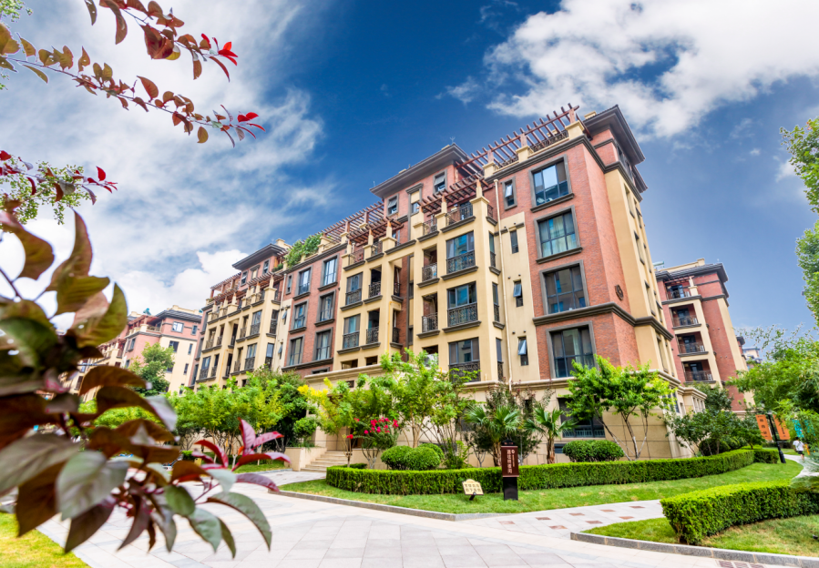 鼎层大平层带瞰景露台建筑面积约153-300㎡洋房荣耀入市地址:石家庄