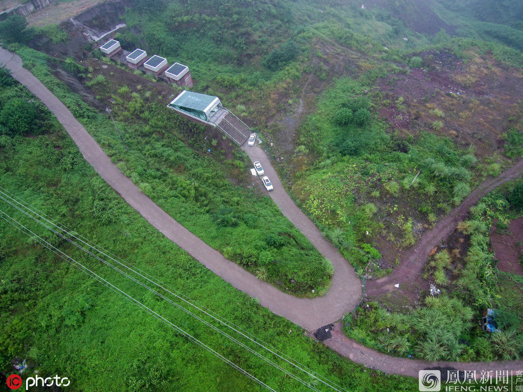 重庆主城最荒凉地铁站丹鹤站重庆山城主城区最荒凉的车站