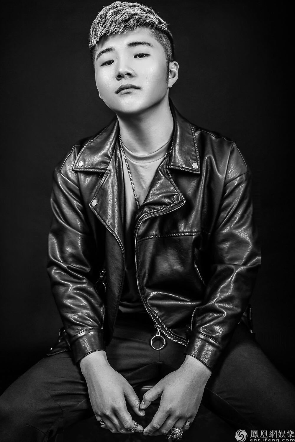 白小白最新单曲中国的梦献礼祖国70周年华诞