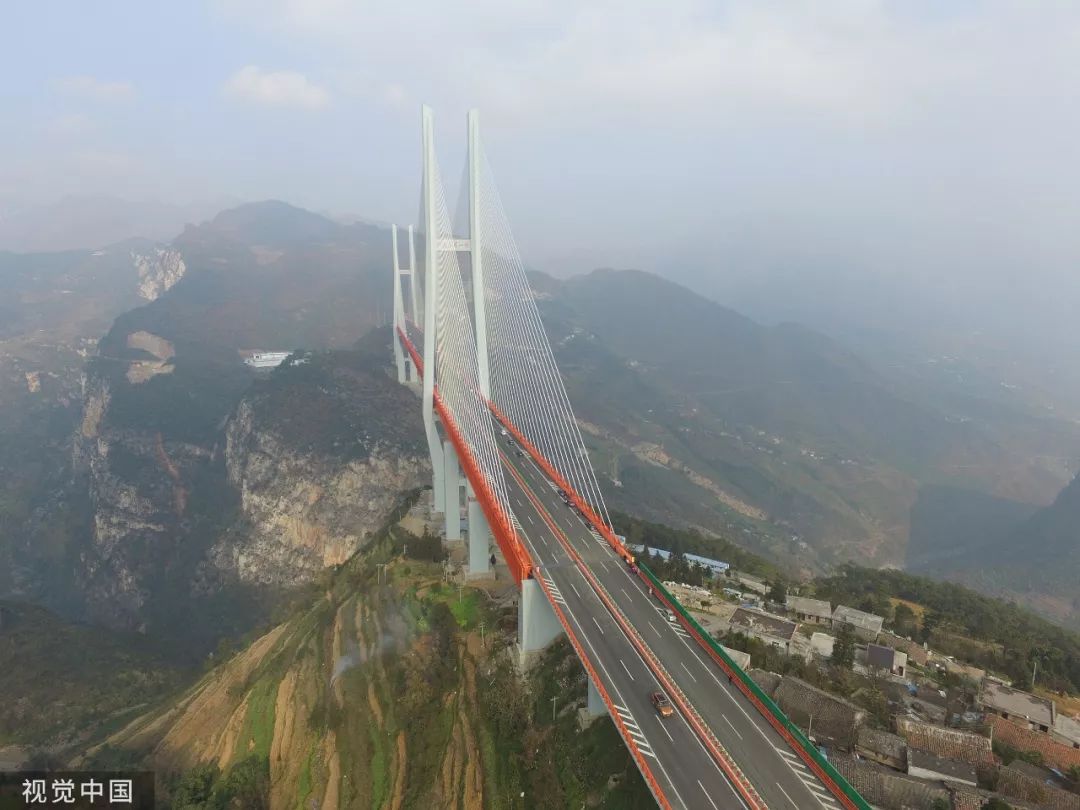 世界最高大桥惊呆外国网友：没有中国建不了的桥！_凤凰网