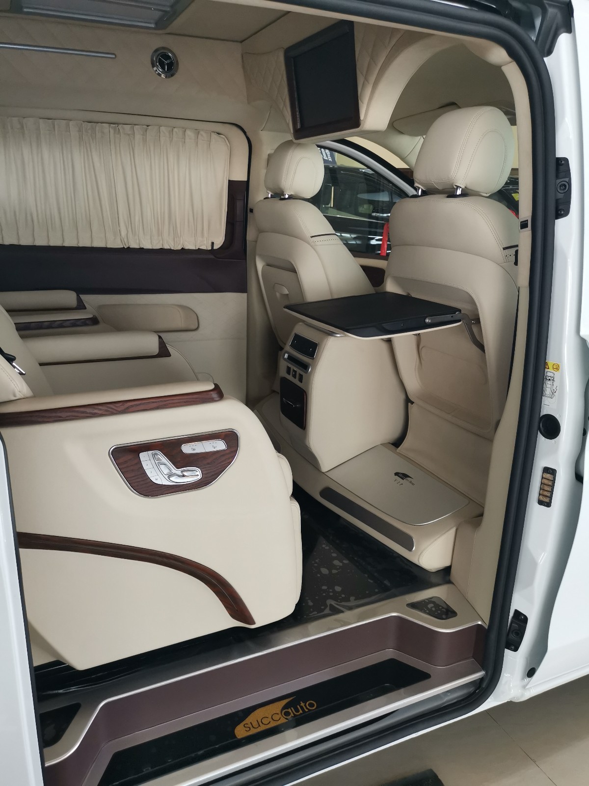 进口奔驰威霆麦特斯 改装治愈我的"病"