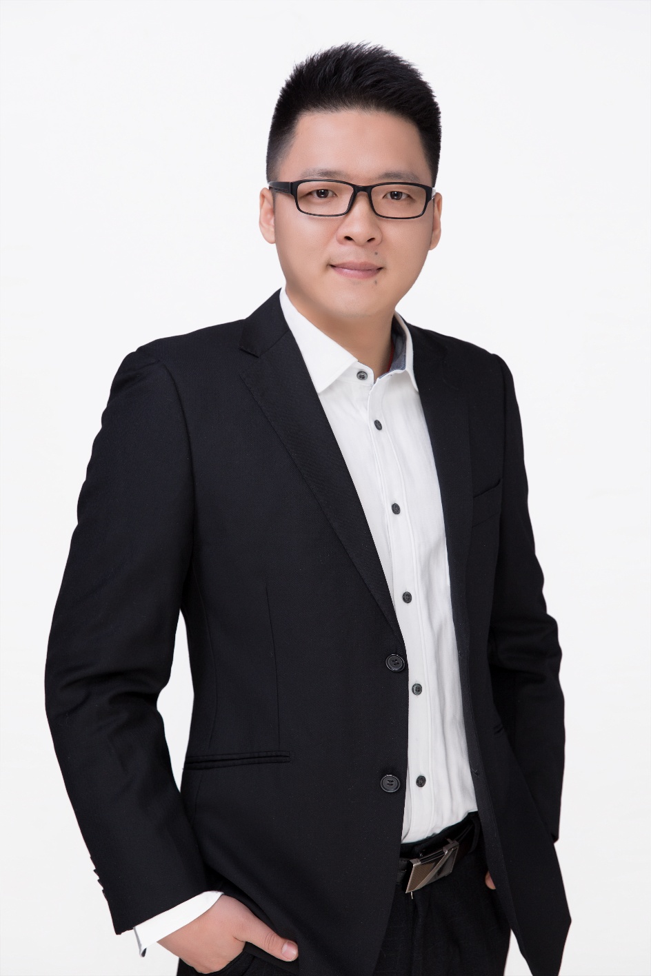 作业帮一课名师梁勇只有5的老师可以注意到不易察觉的细节