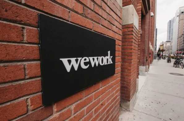 「凤凰网科技」金钱、谄媚和名声：深度揭秘“下一个阿里”WeWork CEO的堕落