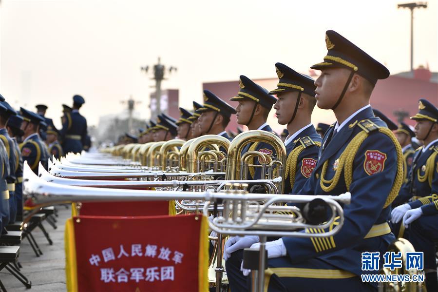 最大规模军乐团亮相国庆阅兵 最大,最大规模,大规模,规模,军乐