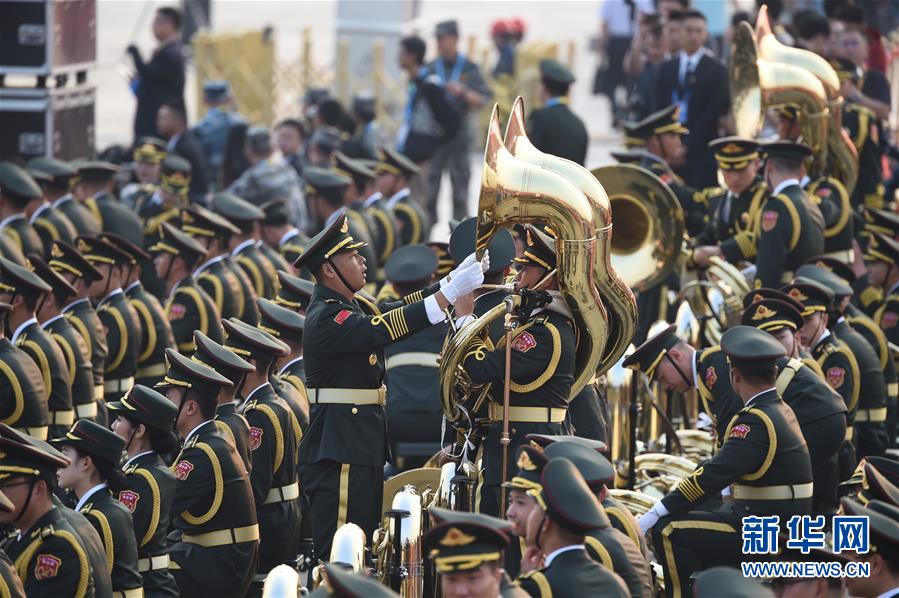 最大规模军乐团亮相国庆阅兵 最大,最大规模,大规模,规模,军乐