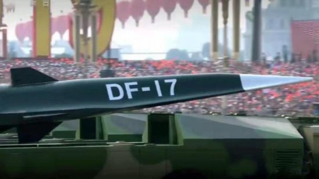 多国媒体聚焦阅兵“大杀器” 东风-17引美媒震惊