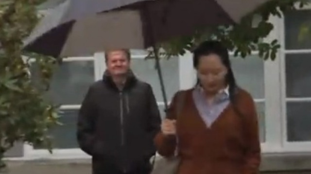 孟晚舟案最新进展:律师指加警方向FBI提供手机信息违法