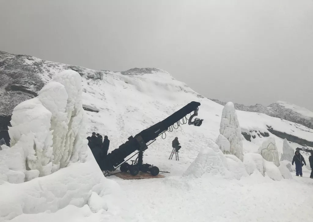 [Ifeng电影]独家|用武侠精神拍登山片，这部让李仁港拍到生病的电影如何诞生？