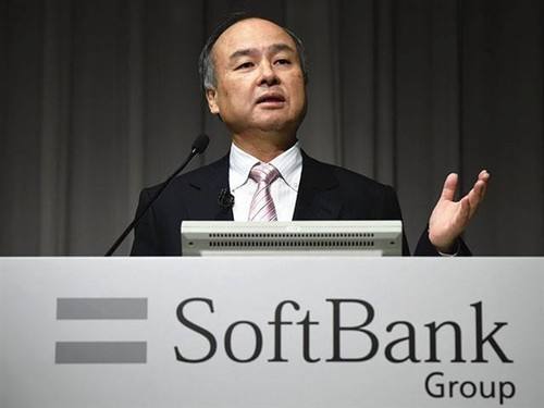 「凤凰网科技」金钱、谄媚和名声：深度揭秘“下一个阿里”WeWork CEO的堕落