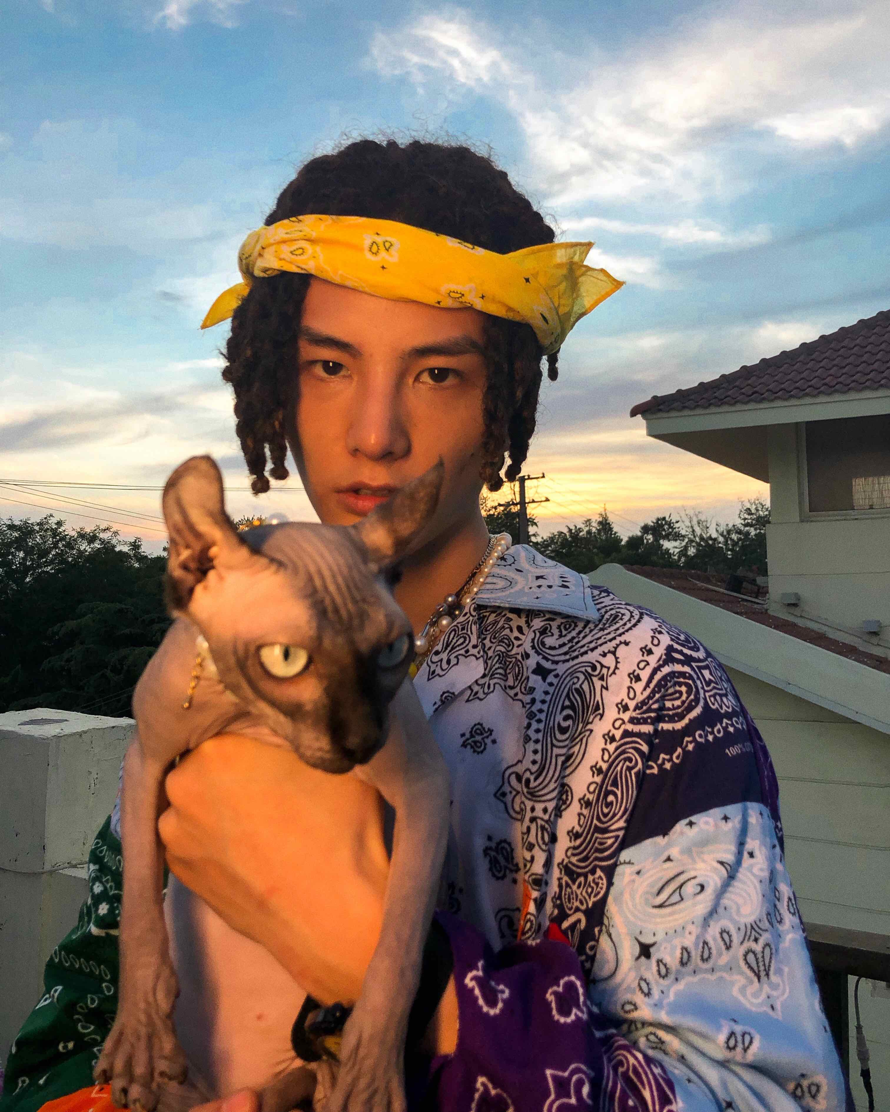 draksun推出首支正式单曲《play boy》 一个"z世代"