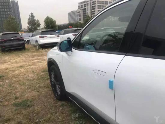 [汽车行业关注]蔚来ES8销量低迷库存严重 荒地现ES8库存车