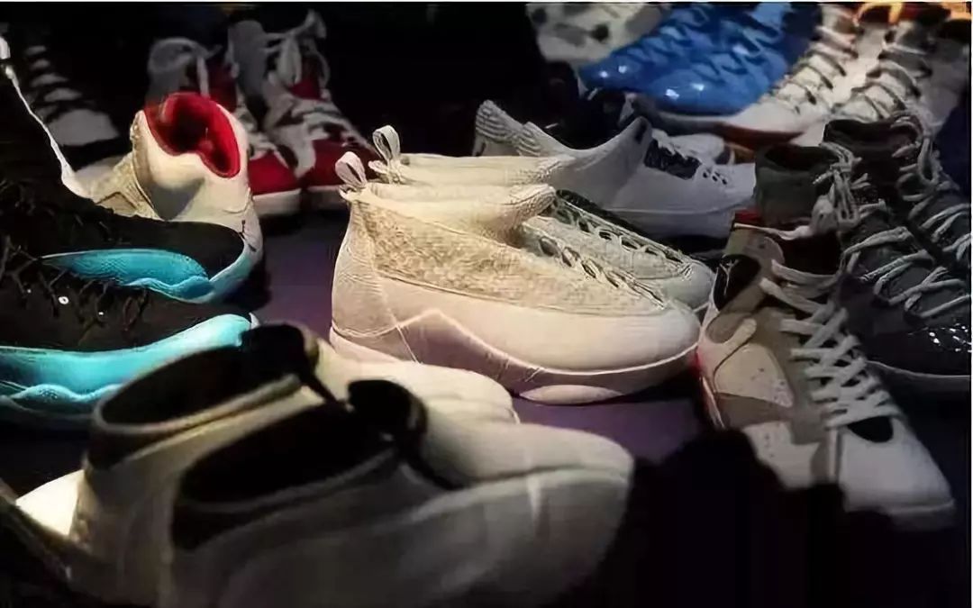 率先响应央行向“炒鞋”出手的,为什么是深圳?
