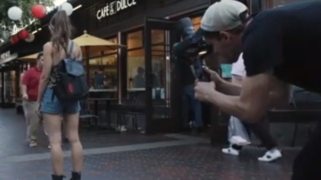 6招教你镜头无缝转场 让你的拍摄画面酷炫起来