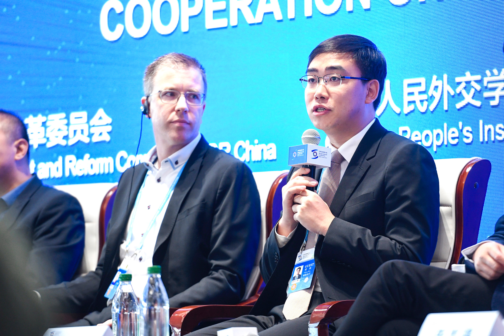 滴滴程维谈国际化:一方面承担社会责任,一方面走的更远