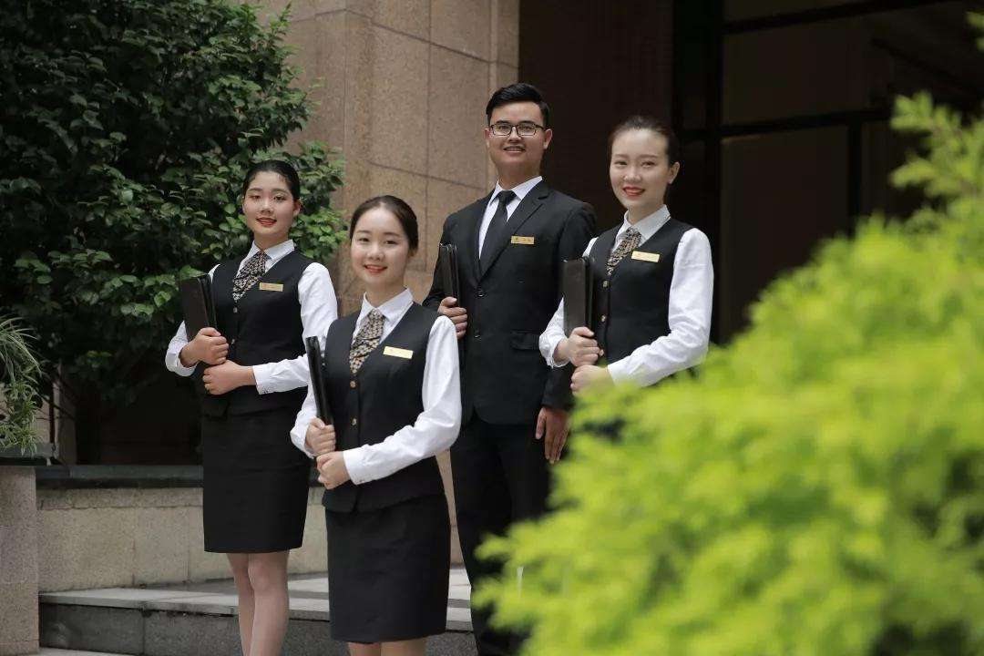 郑州孔雀城 | 客户服务,高标准严要求