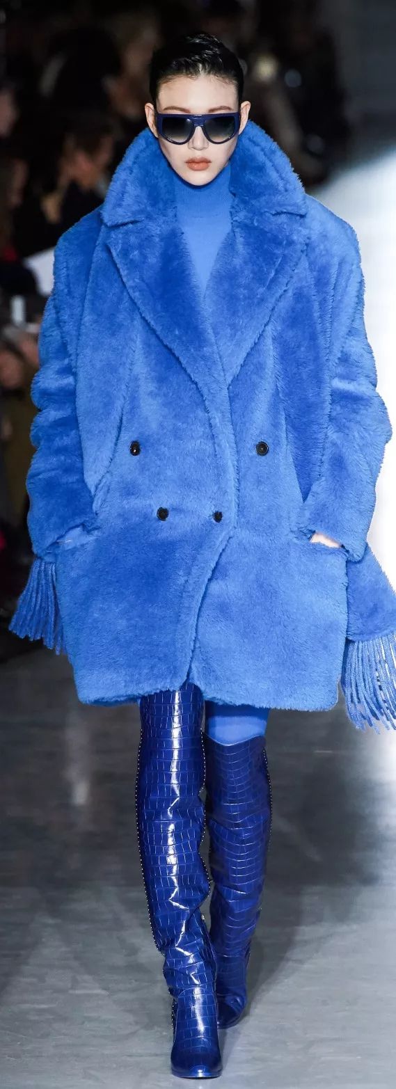 学钟楚曦姚晨穿泰迪熊大衣再冷的寒冬也能又暖又甜