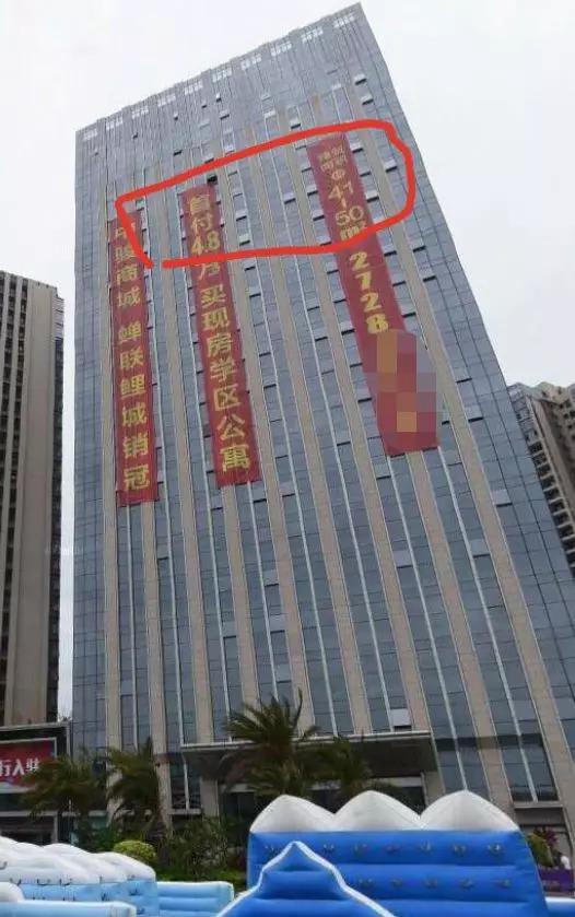 「纯洁的微笑」只因自拍瞳孔倒影暴露住址？ 一张照片就把女idol出卖了