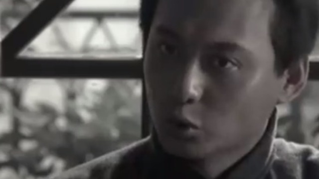 毛泽东参加“八七会议” 并提出“枪杆子里出政权”