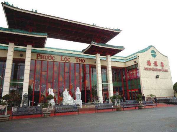 美国加州橙县的福禄寿是小西贡的第一个越侨商场