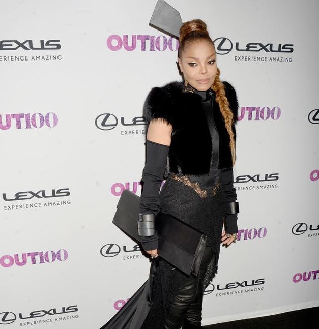 「娱情记事本」珍妮·杰克逊演出再次被指假唱 惹粉丝大怒网上声讨