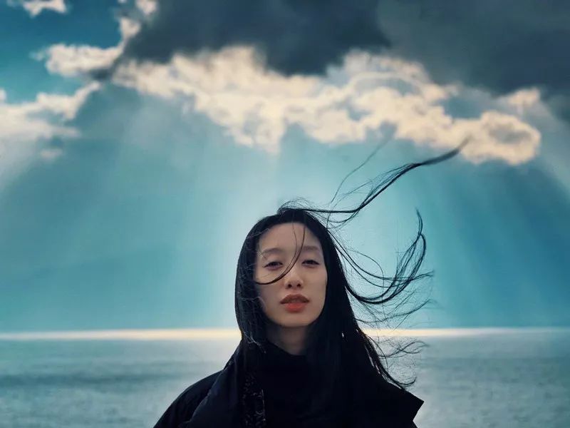 「GirlDaily」周迅徐静蕾都搞不定的“渣男”，21岁的她凭什么两个月就能闪婚降服？