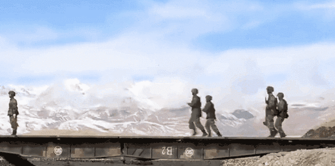 这就是中国速度！中国军人4500米高原10分钟架桥