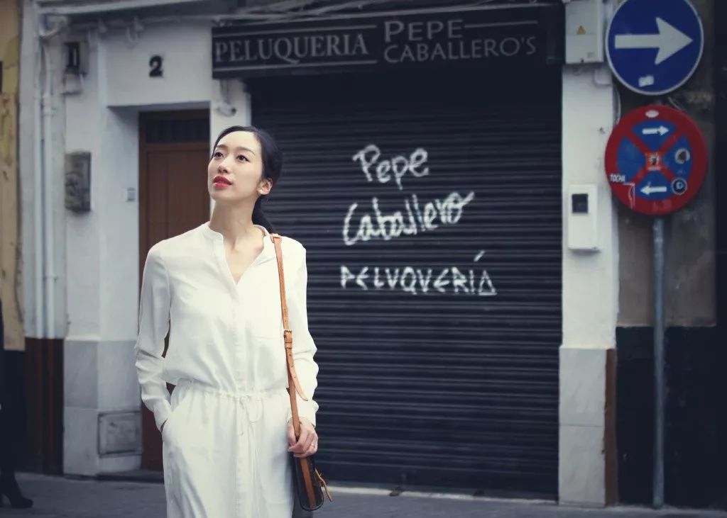 「GirlDaily」周迅徐静蕾都搞不定的“渣男”，21岁的她凭什么两个月就能闪婚降服？