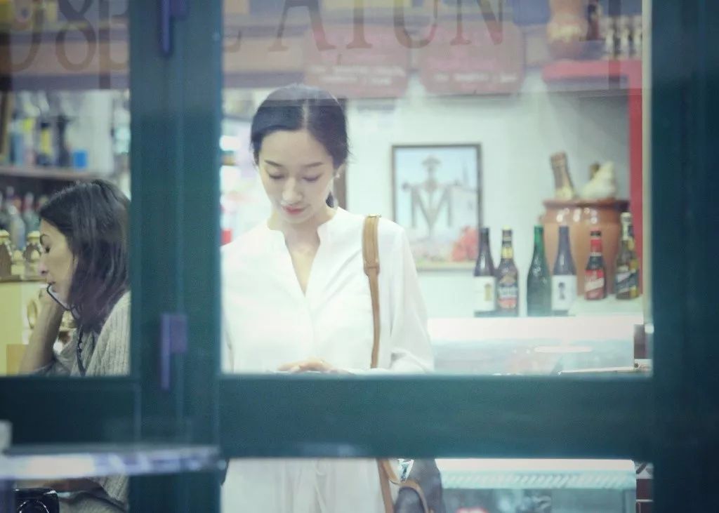 「GirlDaily」周迅徐静蕾都搞不定的“渣男”，21岁的她凭什么两个月就能闪婚降服？