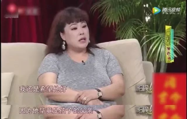 【毒舌一姐】三婚嫁小25岁鲜肉，被封杀后她有点双标啊…