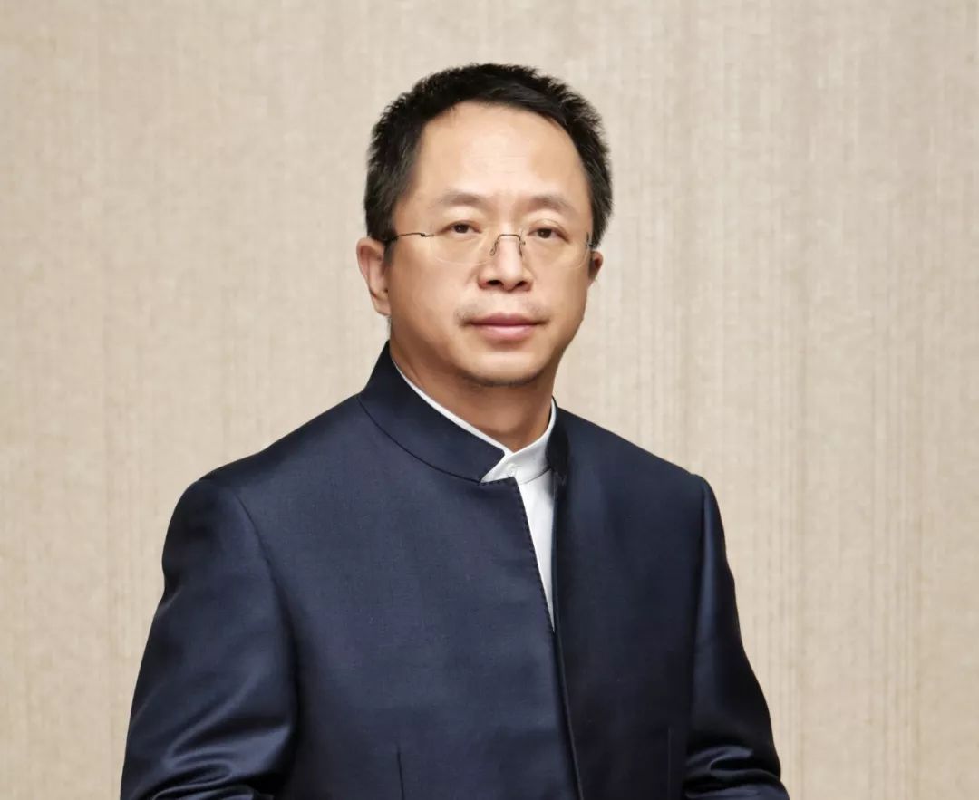[中国企业家杂志]年纪大了，火气小了，周鸿祎变了